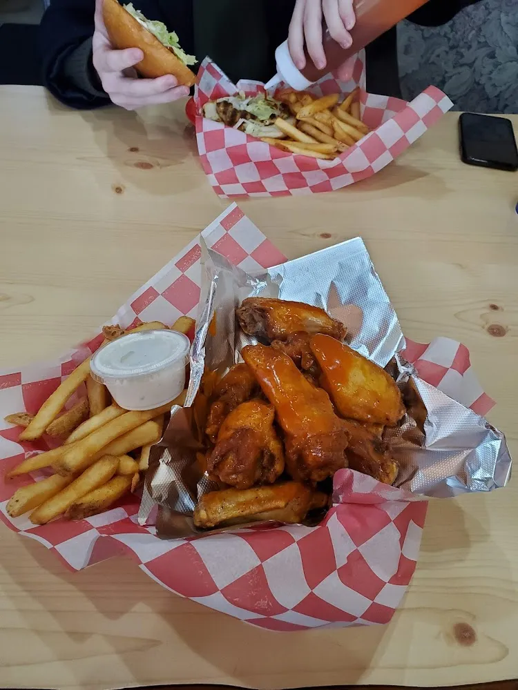 10 Piece Buffalo Wings and Fries